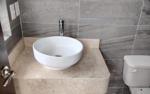 Casa en venta – Residencial Roble de San Pablo